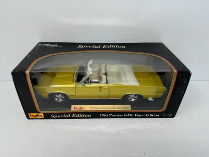 Maisto 1965 Pontiac GTO Hurst Special Edition 1:18 Diecast Gold Color