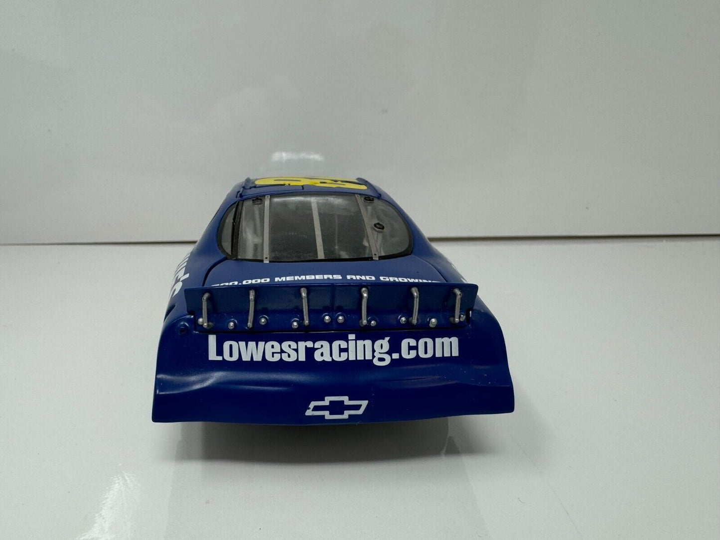 Action Nascar Elite #48 Jimmie Johnson Lowe's Test Car Crew Chief 1:24 Diecast