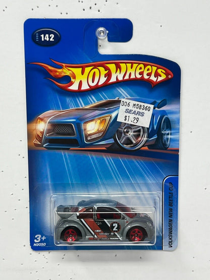 Hot Wheels Volkswagen New Beetle Cup 1:64 Diecast