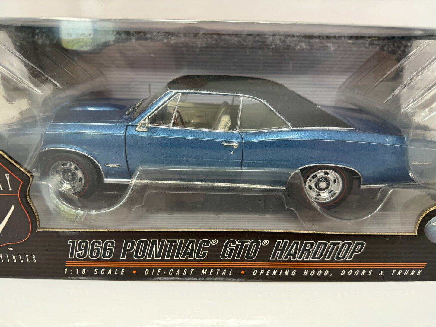 Highway 61 1966 Pontiac GTO Hardtop 1:18 Diecast