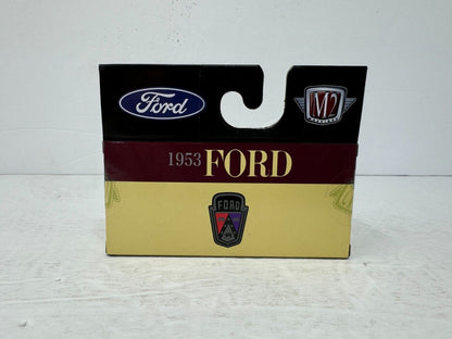 M2 Machines 1953 Ford Crestline Victoria 1:64 Diecast