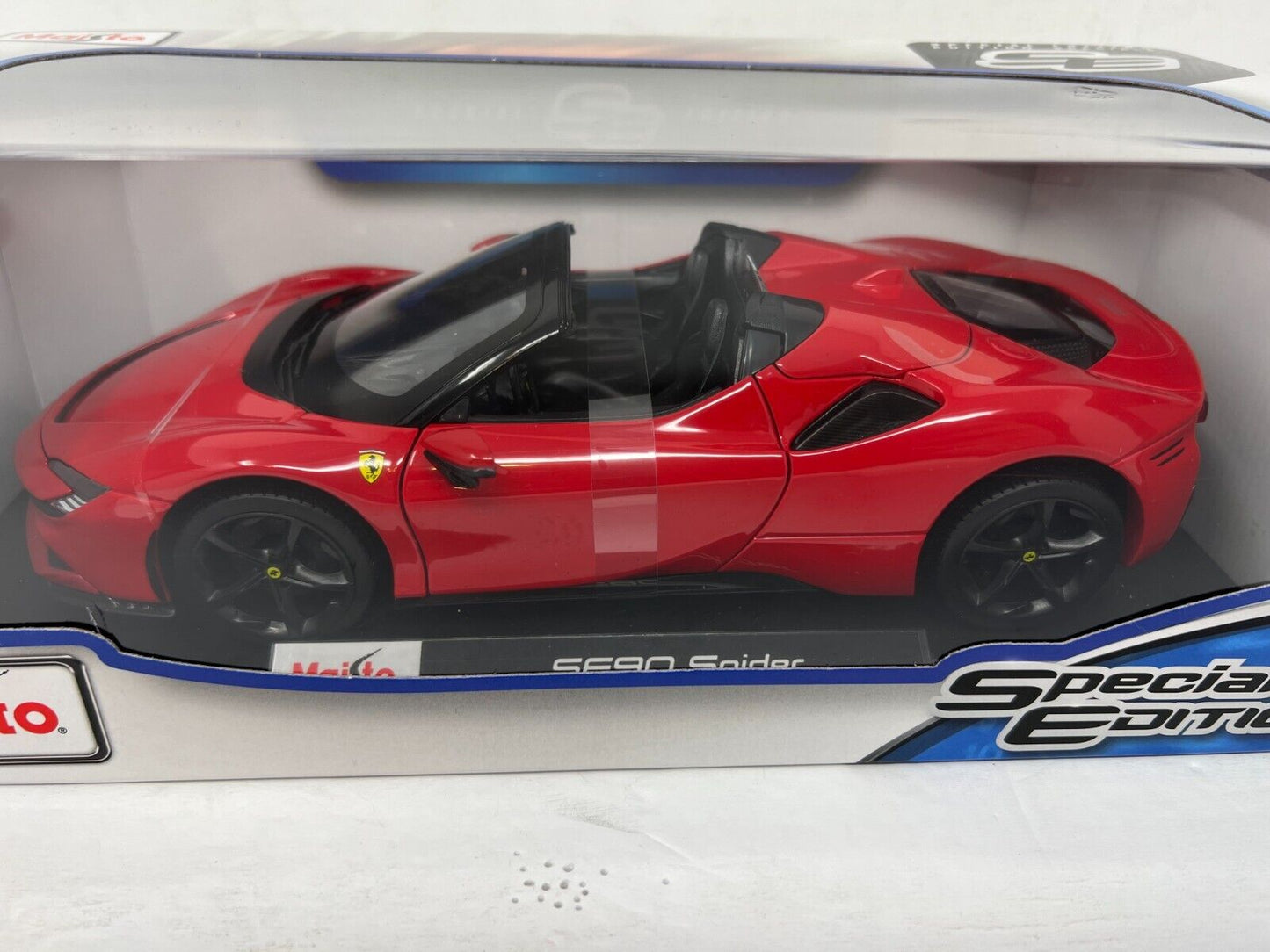 Maisto Ferrari SF90 Spider Special Edition 1:18 Diecast