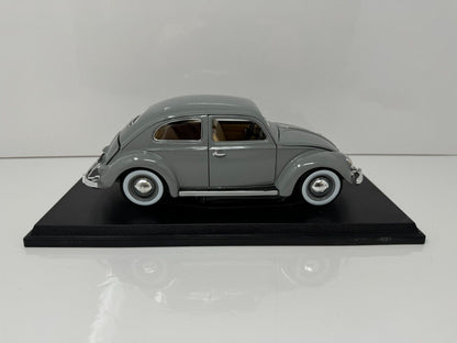 Maisto 1955 Volkswagen Kafer-Beetle Special Edition 1:18 Diecast