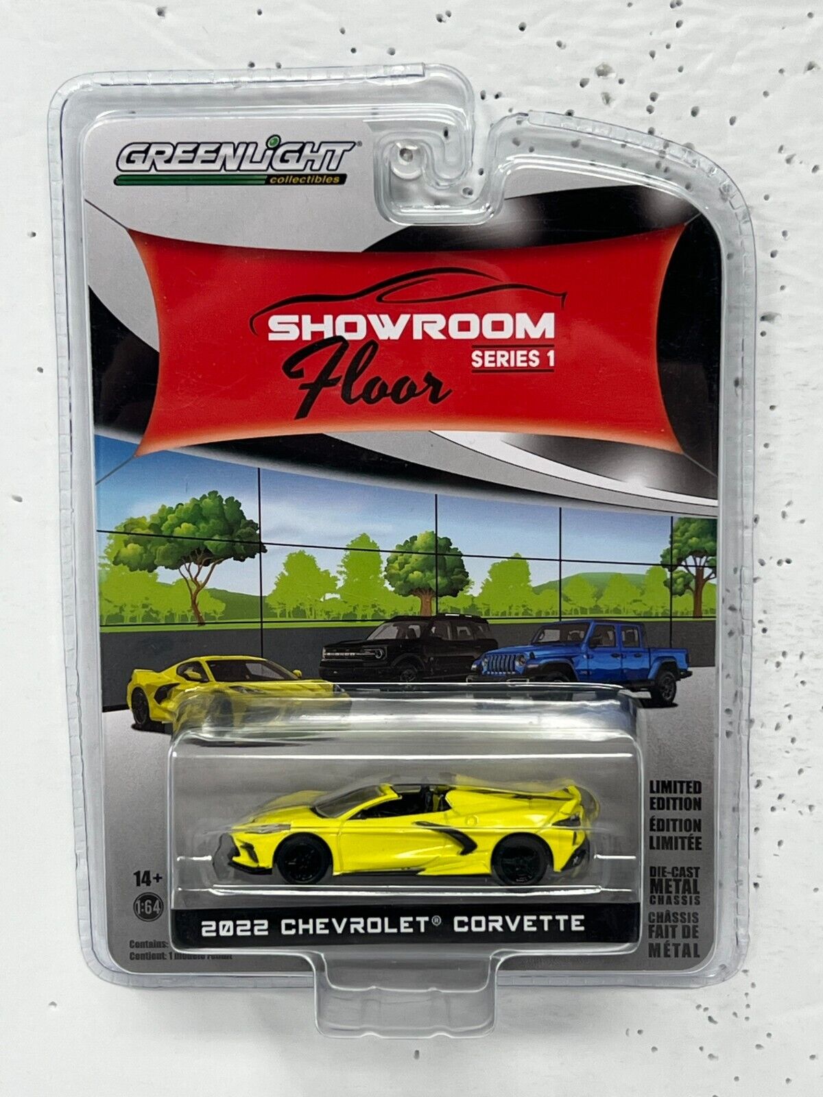 Greenlight Showroom Floor 2022 Chevrolet Corvette 1:64 Diecast