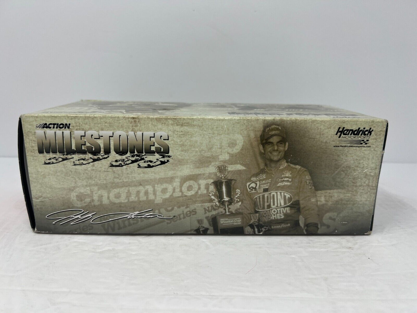 Action Nascar #24 Jeff Gordon Milestones 3 Time Daytona Winner 1:24 Diecast