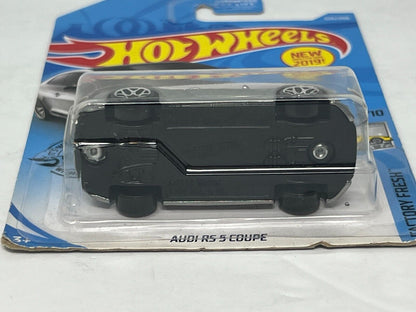 Hot Wheels ZAMAC Factory Fresh Audi RS 5 Coupe 1:64 Diecast