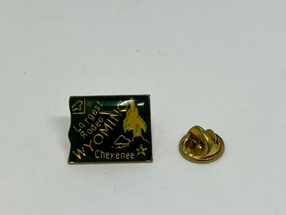 Cheyenee Wyoming Largest Rodeo Souvenir Cities & States Lapel Pin P1