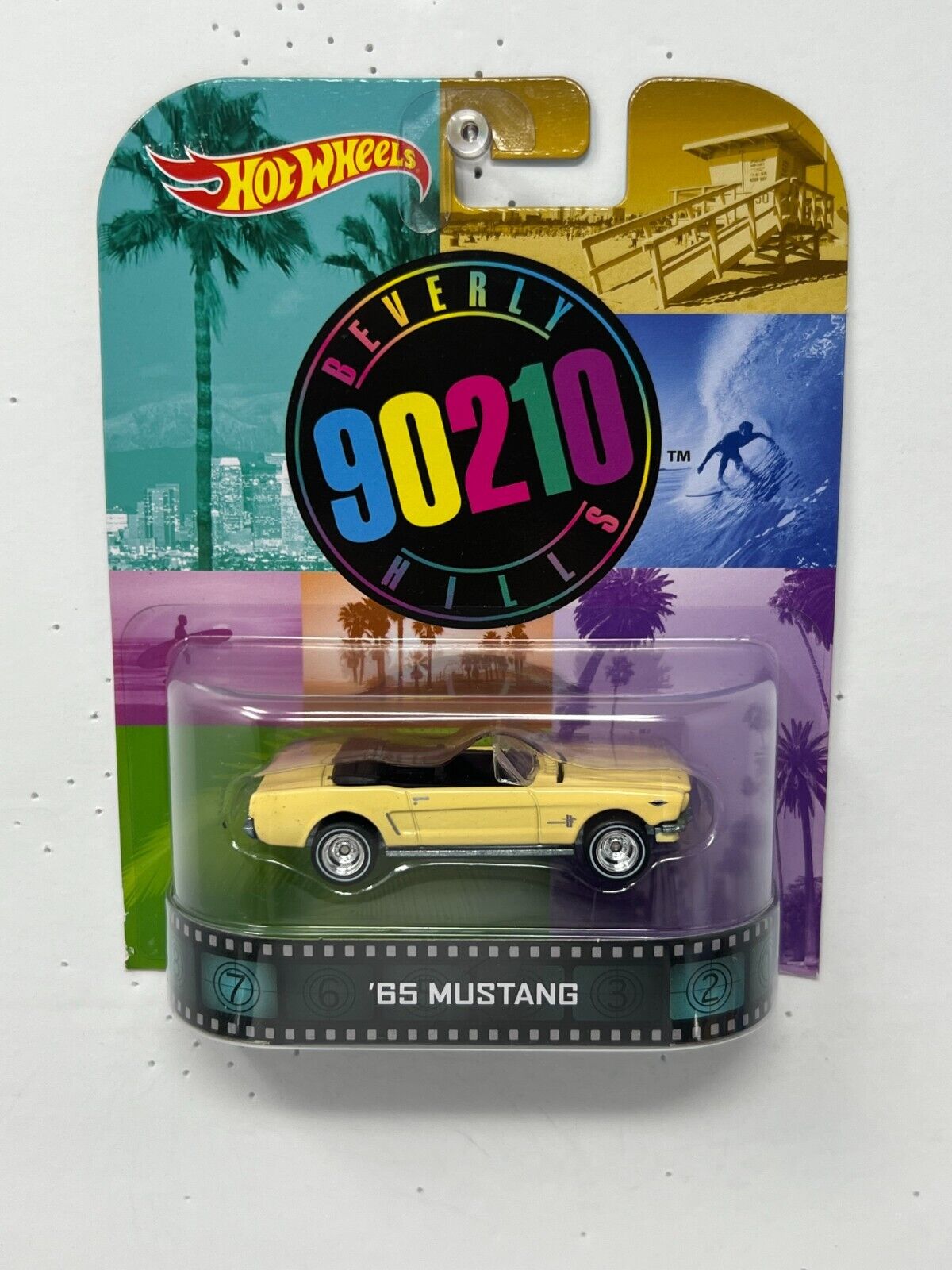 Hot Wheels Retro Entertainment Beverly Hills 90210 1965 Mustang 1:64 Diecast