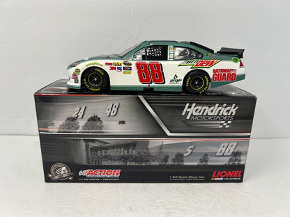 Lionel Nascar #88 Dale Earnhardt Jr. AMP Energy '11 Chevy Flashcoat 1:24 Diecast