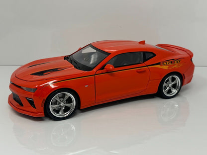 Auto World 2016 Nickey Super Chevy Camaro Limited Edition 1:18 Diecast