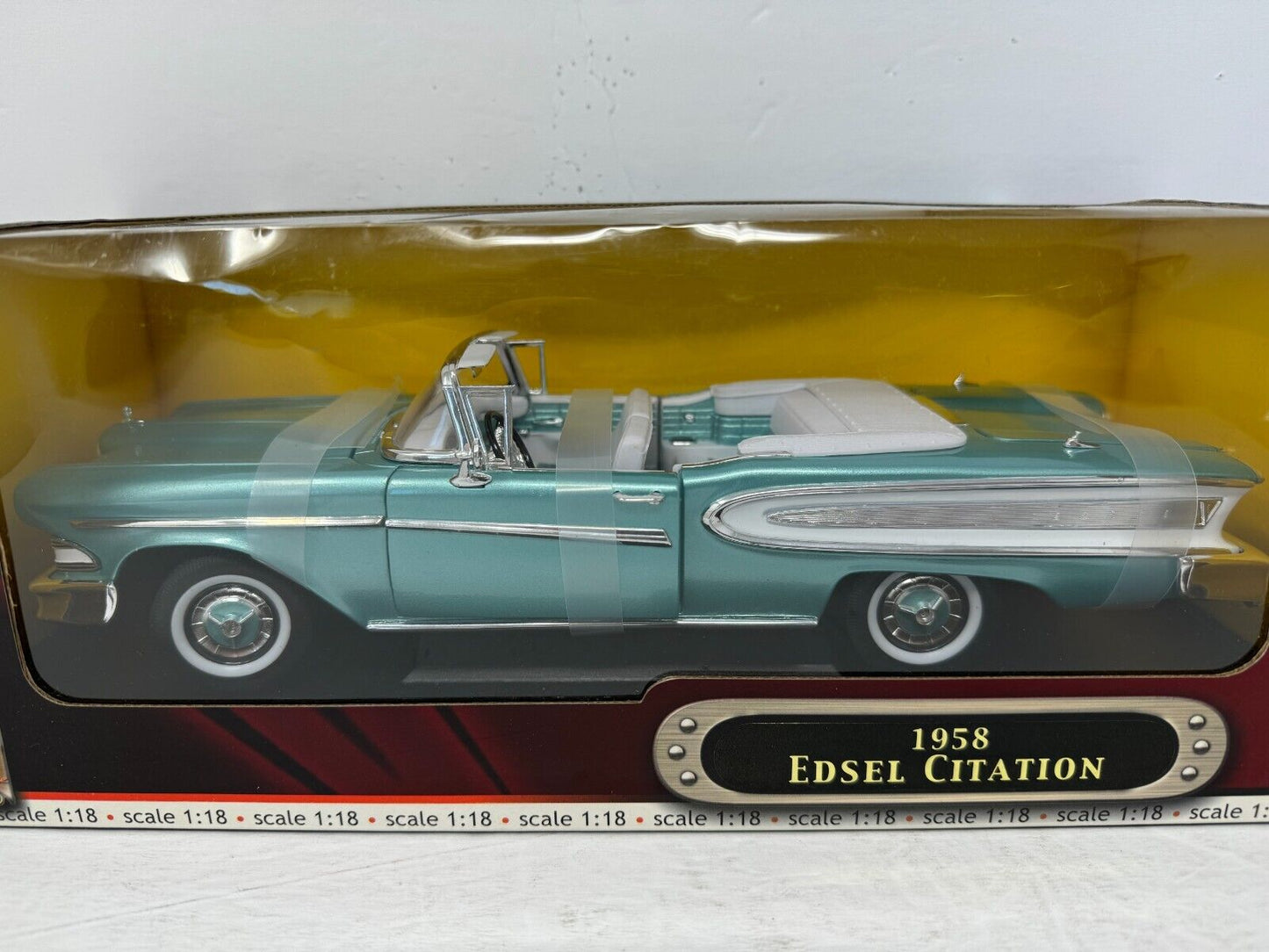 Yat Ming Road Signature 1958 Edsel Citation Convertible 1:18 Diecast