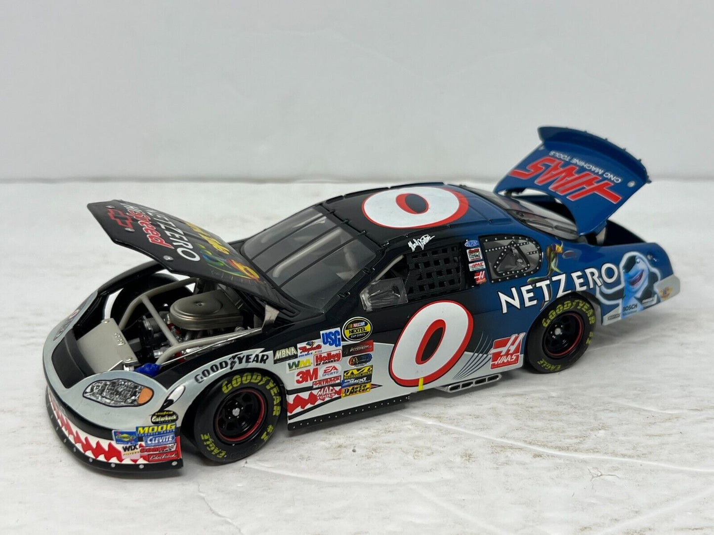 Action Nascar #0 Ward Burton NetZero Shark Tale 2004 Monte Carlo 1:24 Diecast