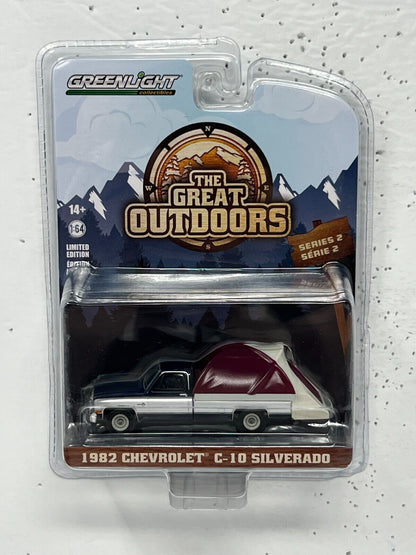 Greenlight The Great Outdoors 1982 Chevrolet C-10 Silverado 1:64 Diecast