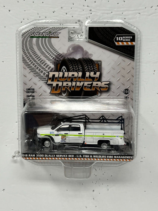 Greenlight Dually Drivers 2018 Ram 3500 Dually Service Bed 1:64 Diecast V3