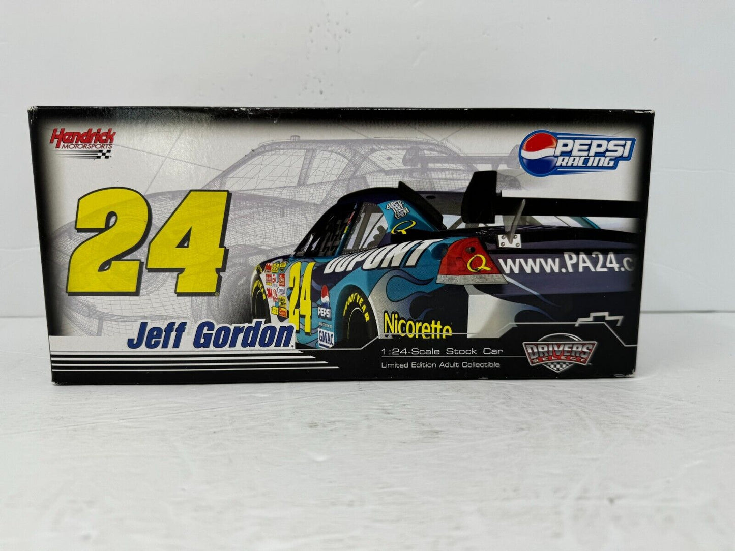 Motorsports Authentics #24 Jeff Gordon Pepsi 2007 Impala SS COT 1:24 Diecast