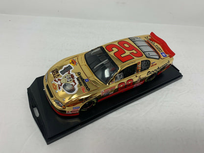Action Nascar #29 Kevin Harvick GM Goodwrench Looney Tunes 24KT 1:24 Diecast