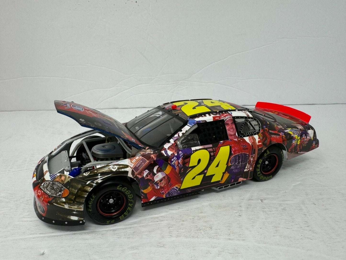 Action Nascar #24 Jeff Gordon Milestone 3x Daytona 500 Winner Chevy 1:24 Diecast