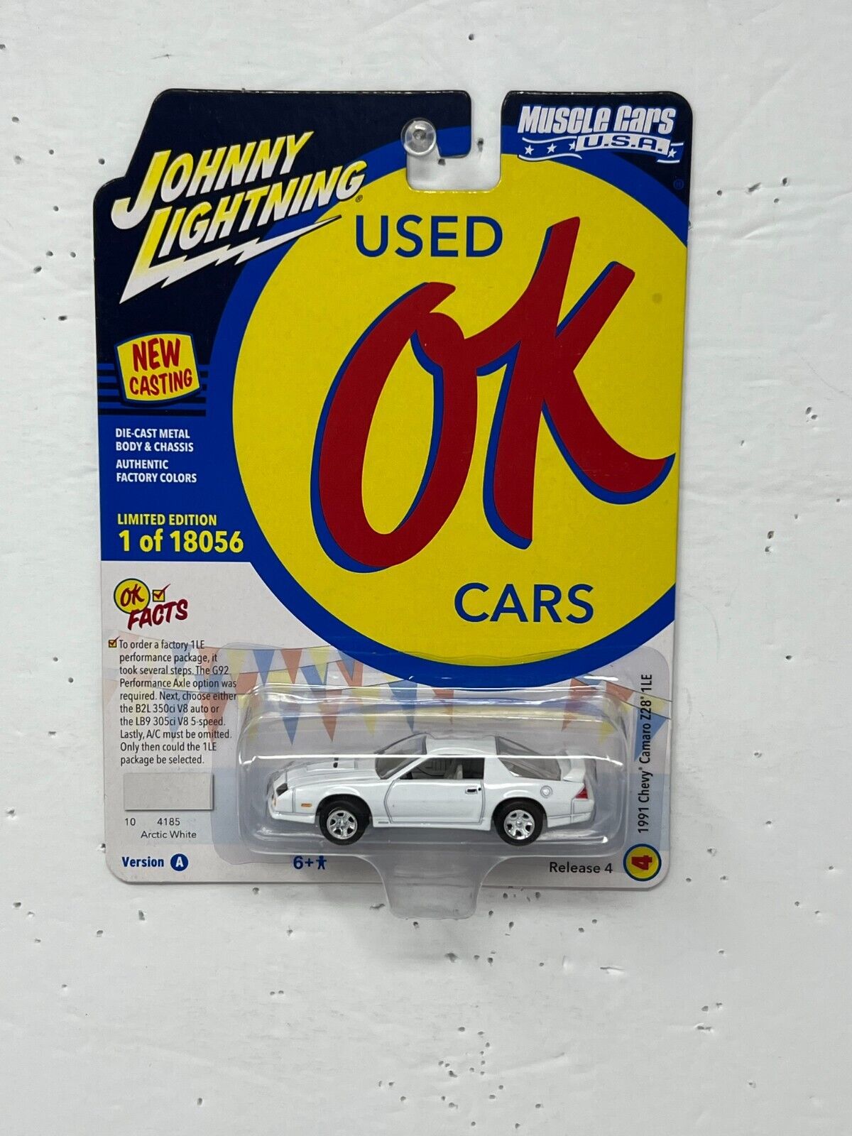 Johnny Lightning Used Ok Cars 1991 Chevy Camaro Z28 1LE 1:64 Diecast Version A