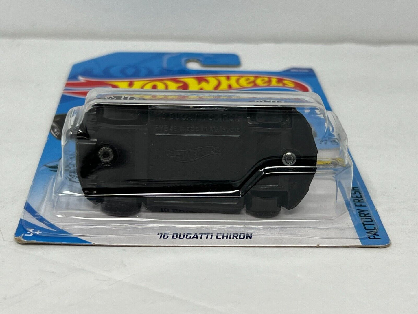 Hot Wheels Factory Fresh '16 Bugatti Chiron Black 1:64 Diecast Version 2