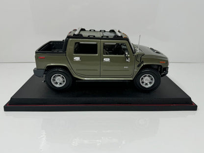 Maisto Hummer H2 SUT Concept Premiere Edition 1:18 Diecast