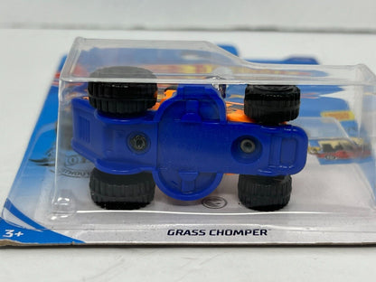 Hot Wheels Treasure Hunt HW Ride-Ons Grass Chomper 1:64 Diecast