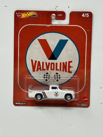 Hot Wheels Premium Valvoline 1963 Studebaker Champ 1:64 Diecast Real Riders