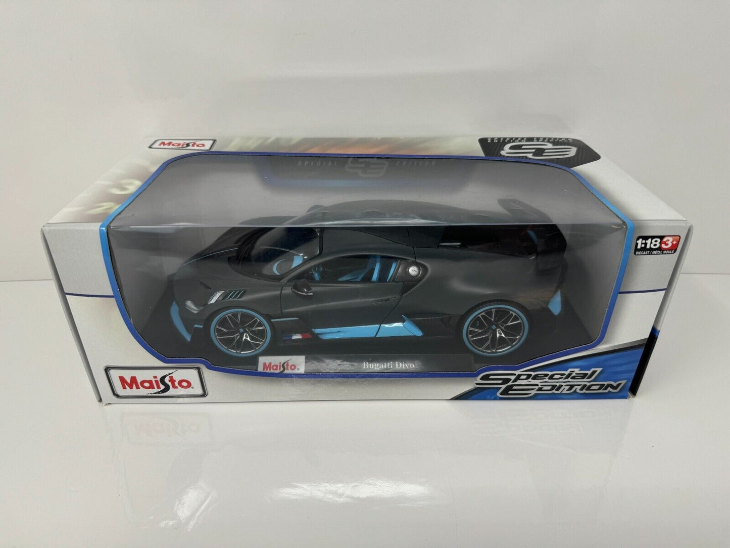 Maisto Bugatti Divo Special Edition 1:18 Diecast