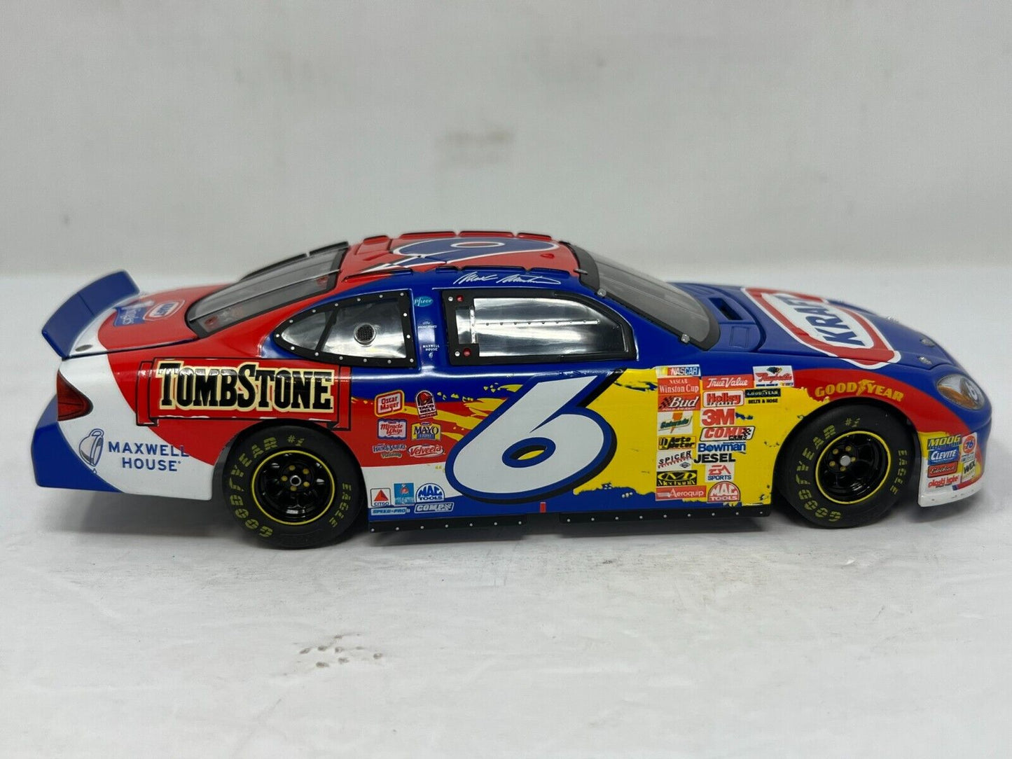 Team Caliber Owners Nascar #6 Mark Martin Kraft 2002 Ford Taurus 1:24 Diecast