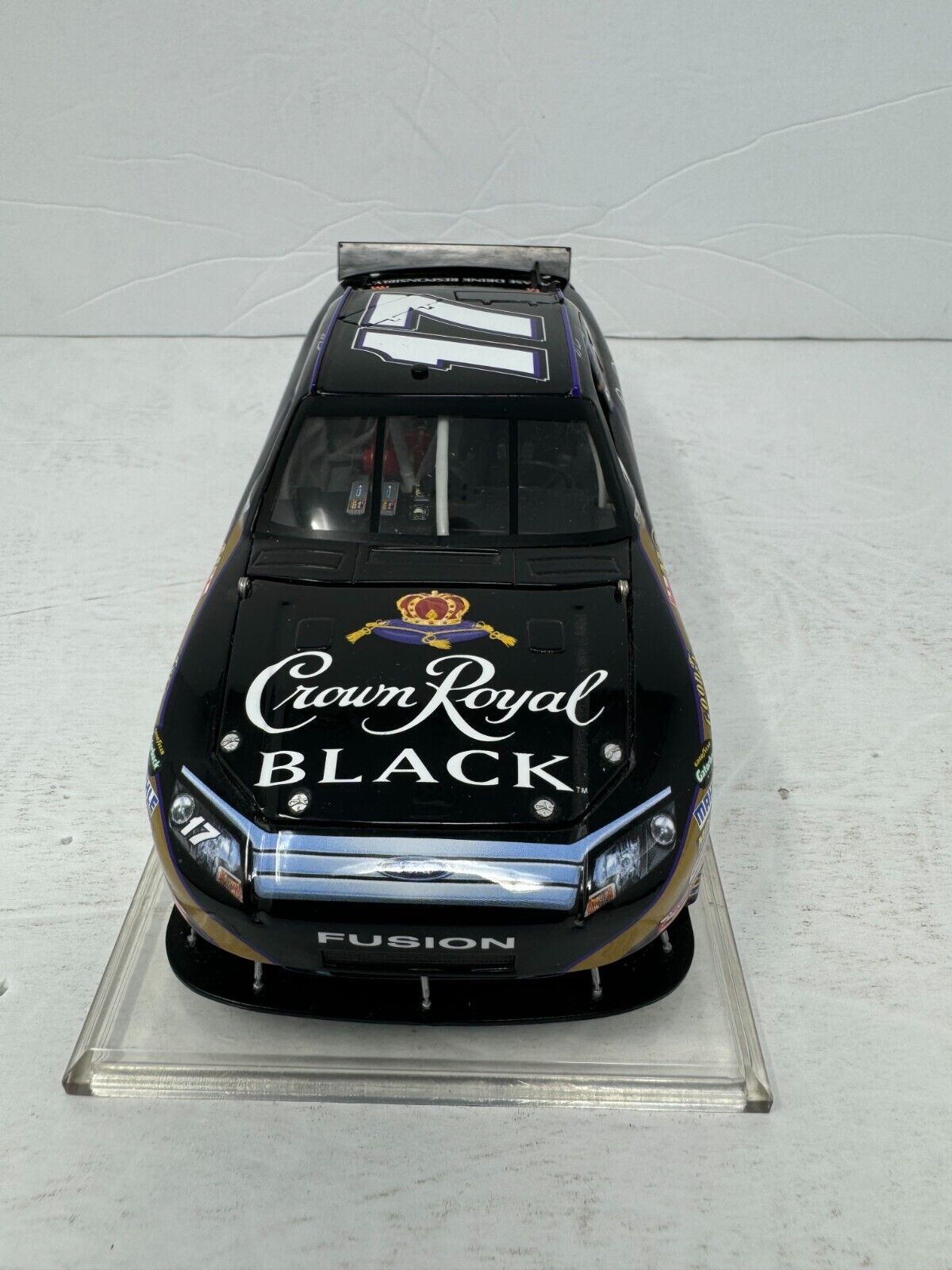 Action Nascar #17 Matt Kenseth Crown Royal Black 2010 Ford Fusion 1:24 Diecast