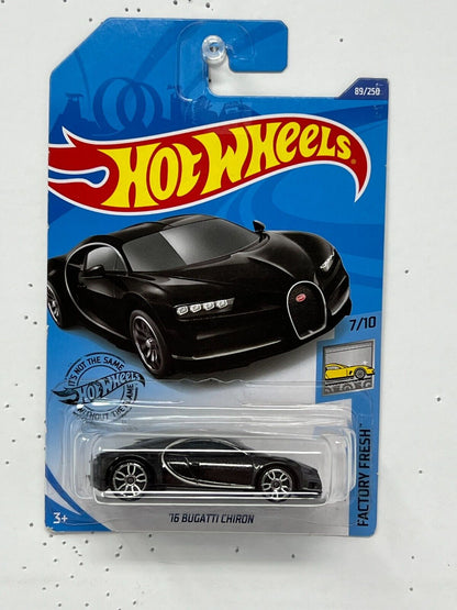 Hot Wheels Factory Fresh '16 Bugatti Chiron Black 1:64 Diecast Version 2