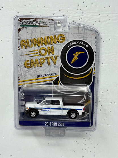 Greenlight Running on Empty 2018 Ram 2500 1:64 Diecast