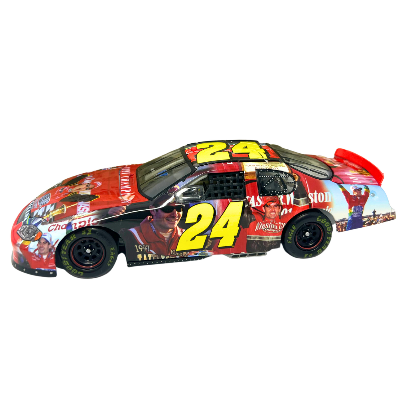 Action Nascar #24 Jeff Gordon Milestone 4 time Nascar Champion 1:24 Diecast