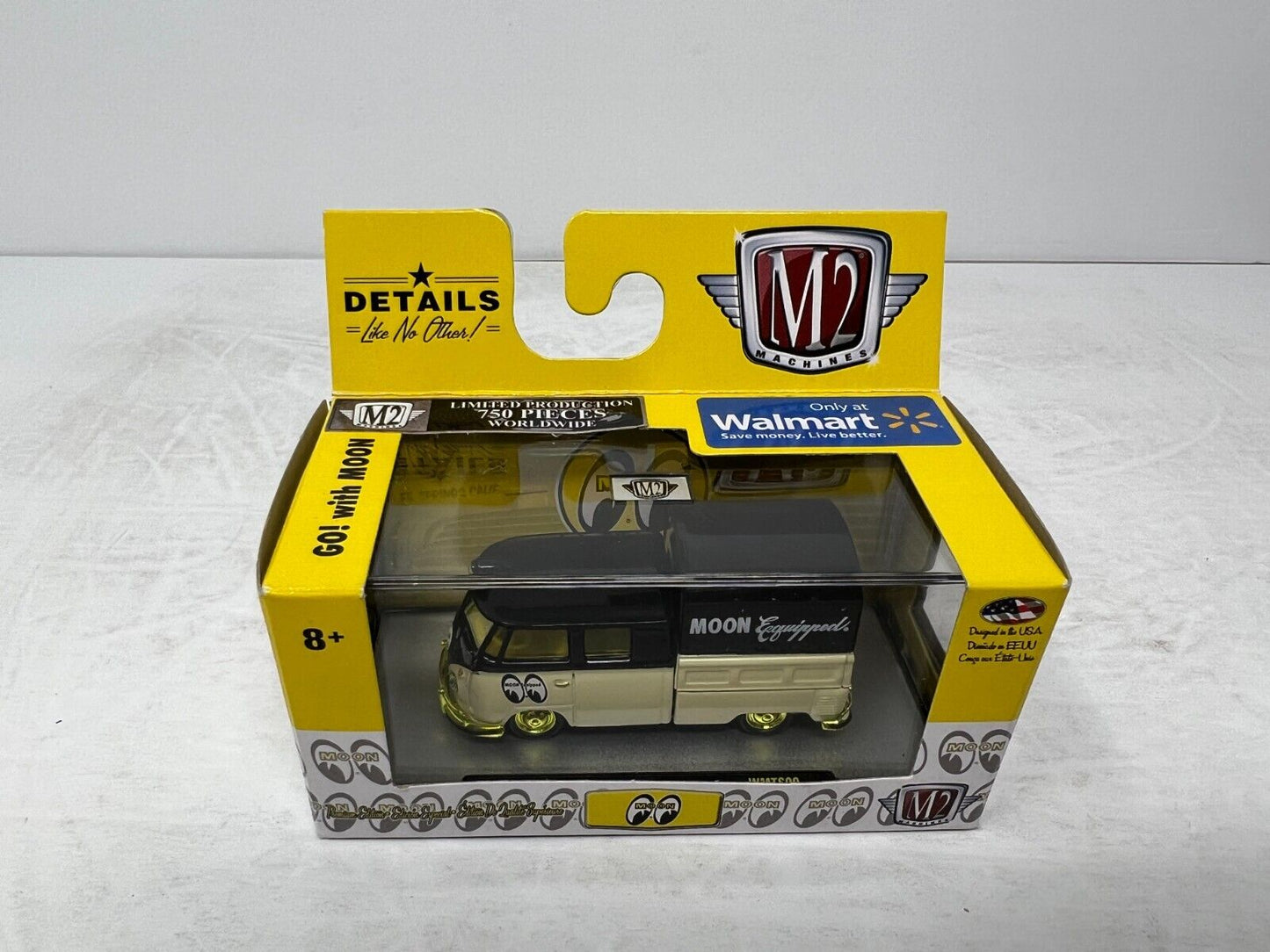 M2 Machines 1959 VW Double Cab Truck CHASE Moon Eyes Equipped 1:64 Diecast