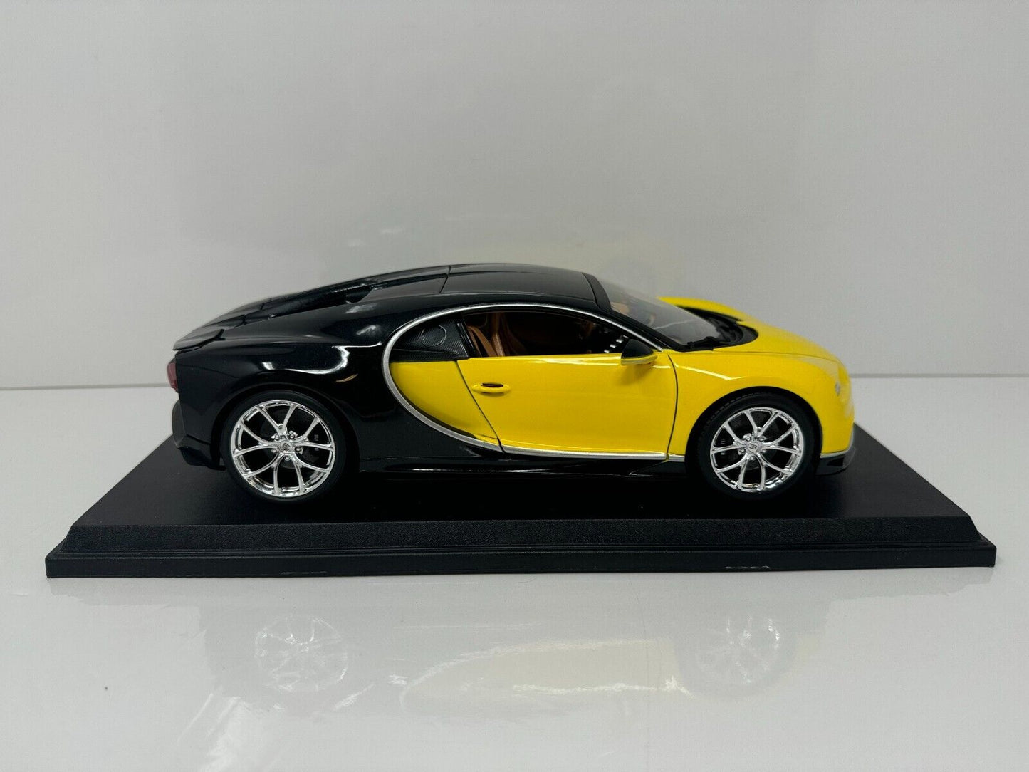 Maisto Bugatti Chiron Special Edition 1:18 Diecast