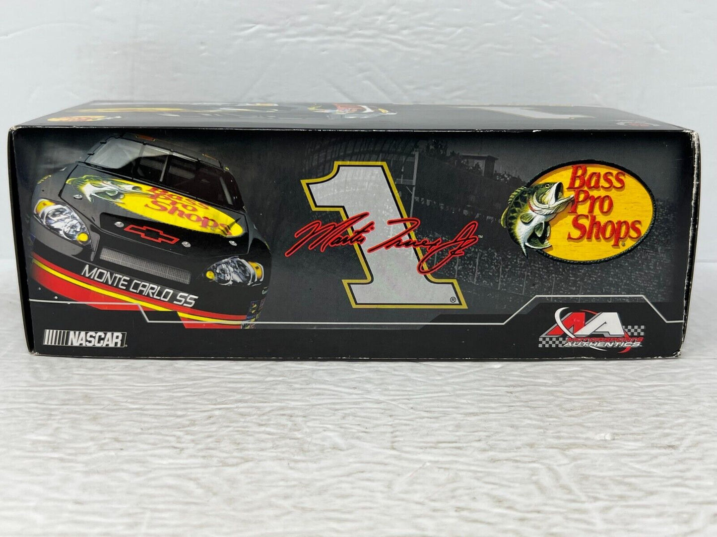 Action Nascar #1 Martin Truex Jr. Bass Pro GM Dealers 2007 1:24 Diecast 1 of 600