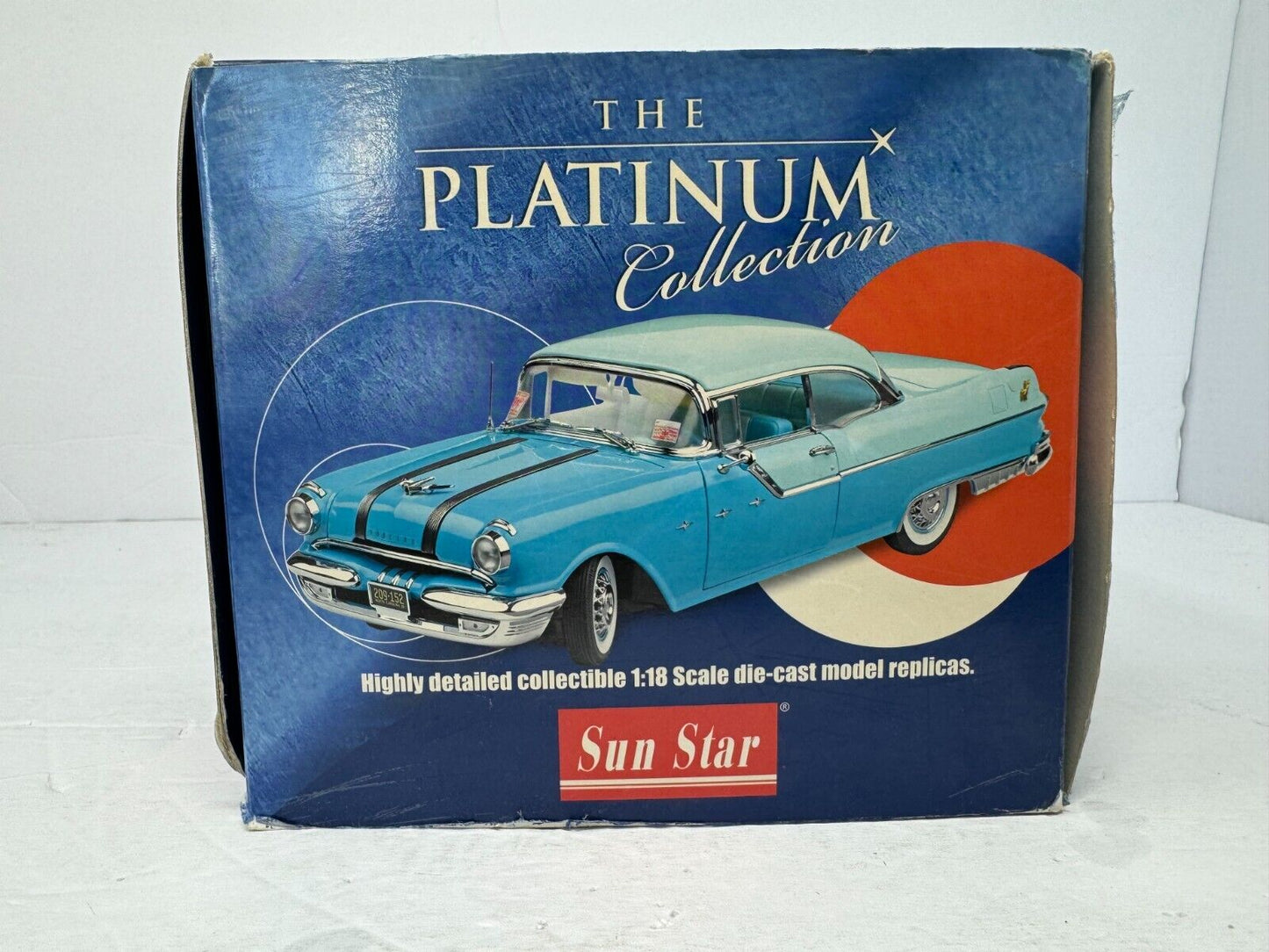 Sun Star 1955 Pontiac Star Chief Hard Top Platinum Collection 1:18 Diecast