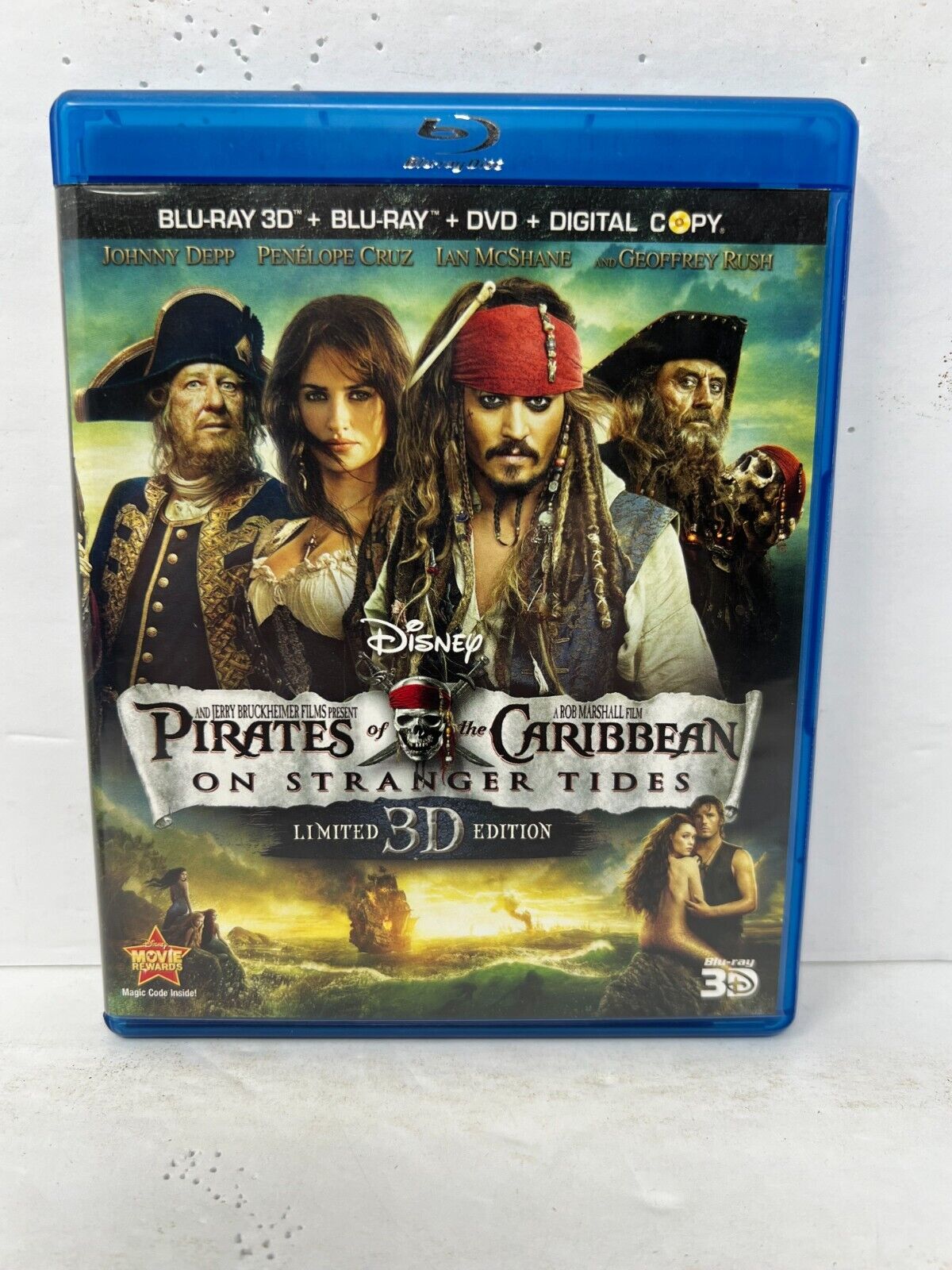 Pirates of the Caribbean On Stranger Tides (Blu-ray 3D) Fantasy Good Condition!!