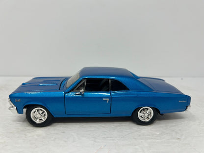 Maisto 1966 Chevrolet Chevelle SS 396 Hardtop Special Edition 1:24 Diecast