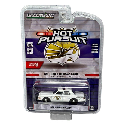 Greenlight Hot Pursuit 1988 Dodge Diplomat 1:64 Diecast