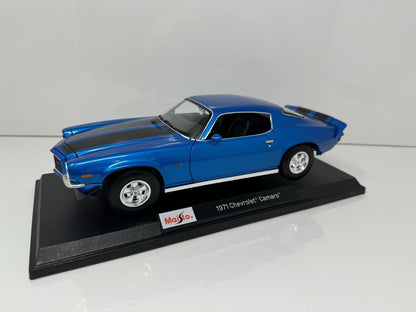 Maisto 1971 Chevrolet Camaro Special Edition 1:18 Diecast Blue