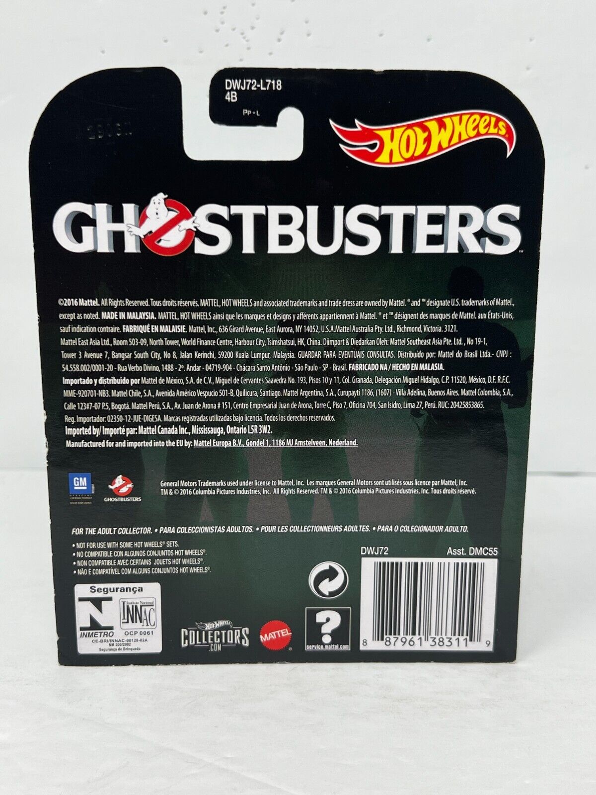 Hot Wheels Retro Entertainment Ghostbusters Ecto-1 1:64 Diecast