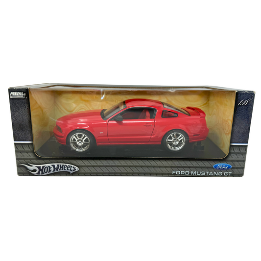 Hot Wheels 2004 Ford Mustang GT 1:18 Diecast