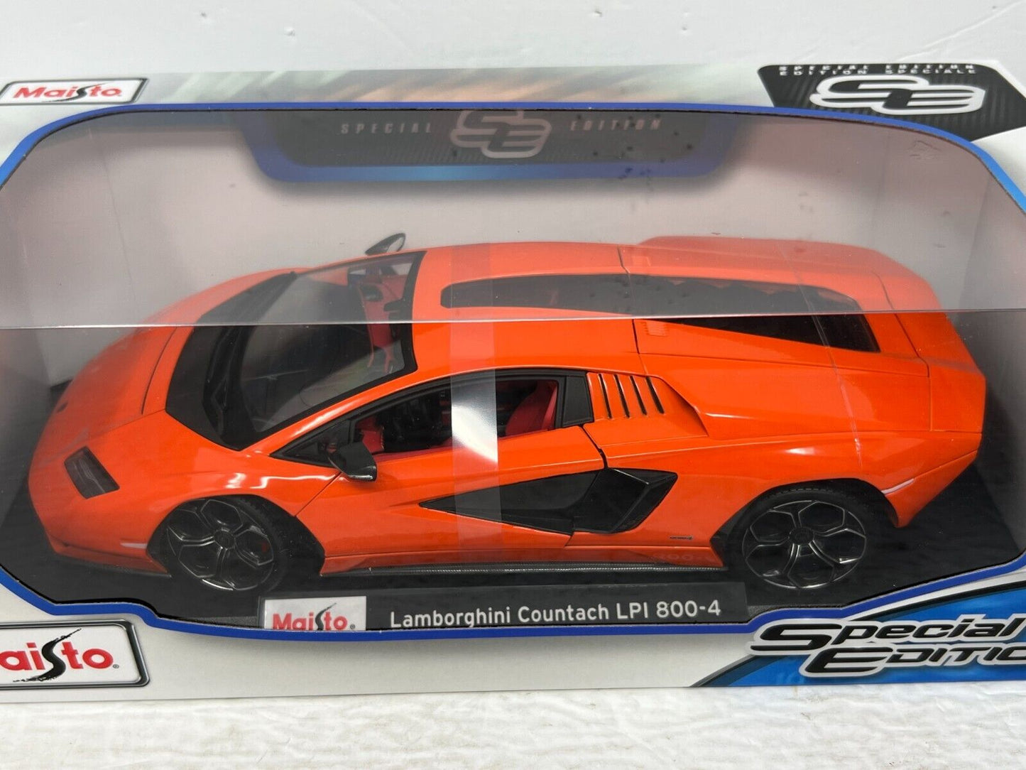 Maisto Lamborghini Countach LPI 800-4 Special Edition 1:18 Diecast