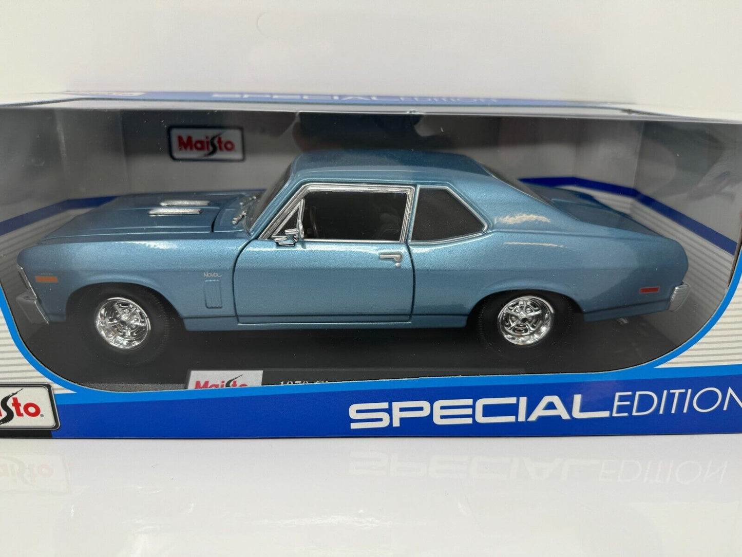 Maisto 1970 Chevrolet Nova SS Coupe Special Edition 1:18 Diecast