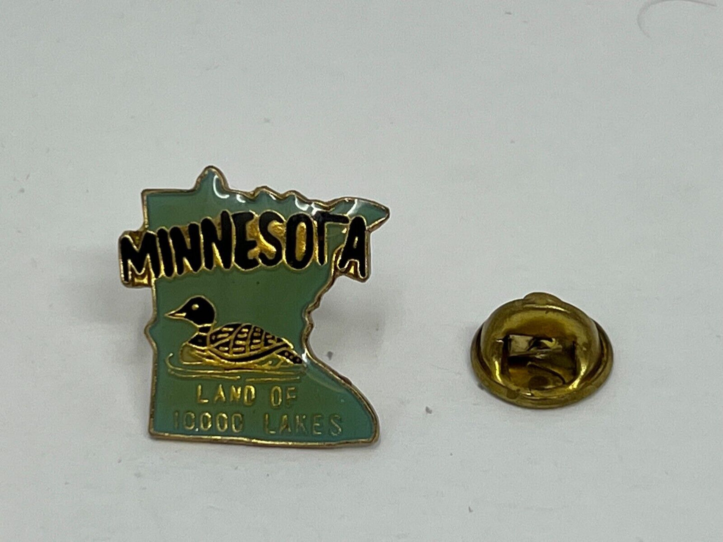 Minnesota Land of 10,000 Lakes Cities & States Lapel Pin P1