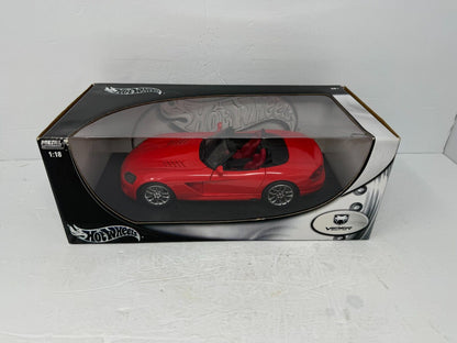 Hot Wheels Dodge Viper SRT-10 Convertible 1:18 Diecast