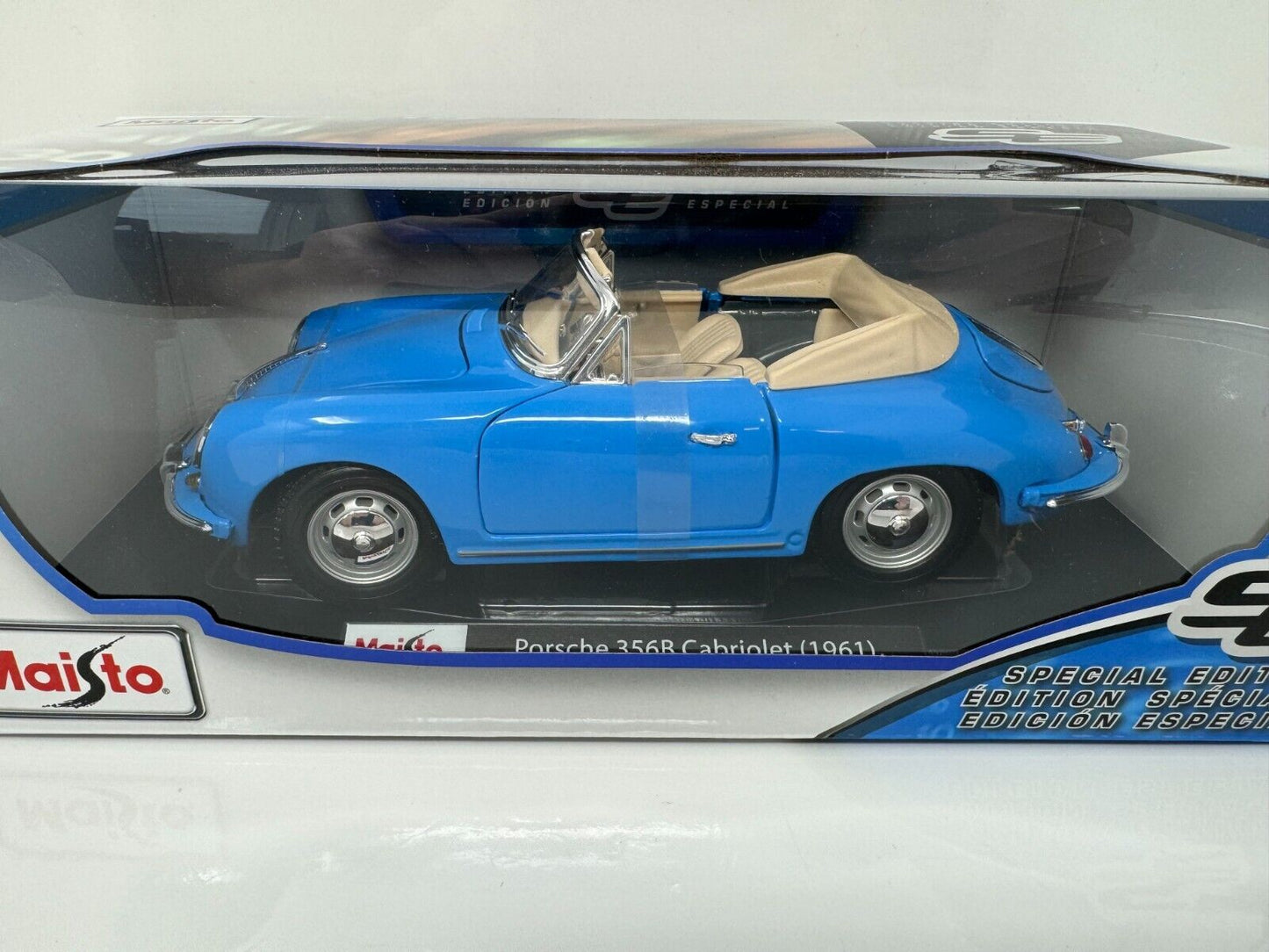 Maisto 1961 Porsche 356B Cabriolet Special Edition 1:18 Diecast