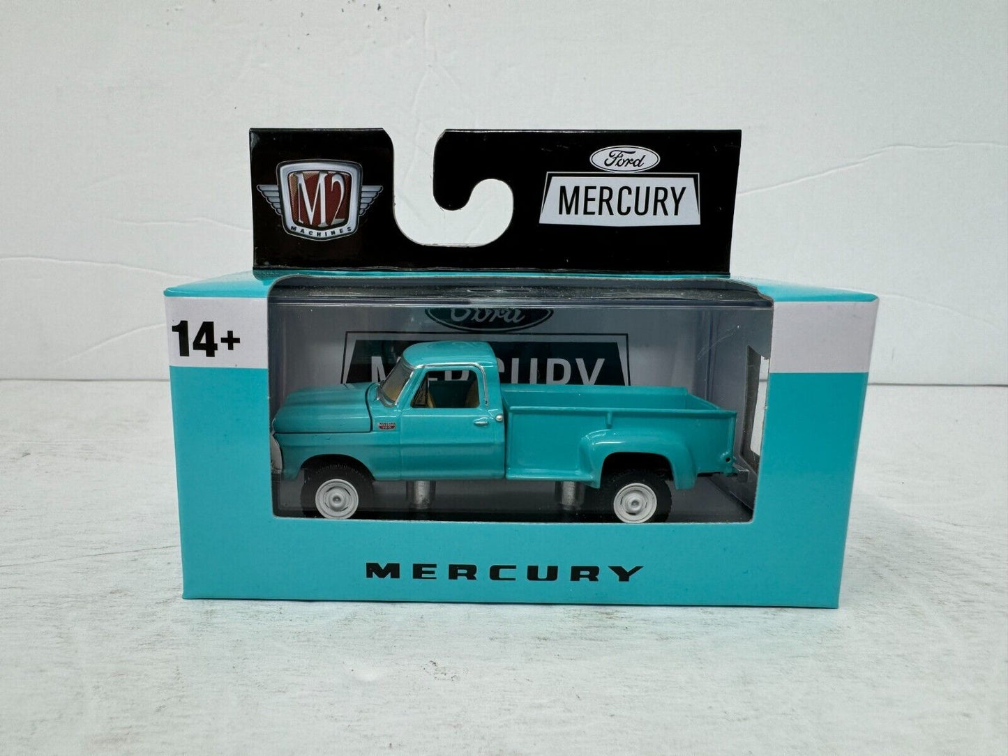 M2 Machines 1967 Mercury M-100 Custom Cab 1:64 Diecast