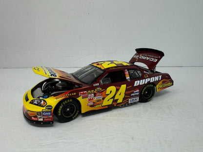 Motorsports Authentics #24 Jeff Gordon Nicorette Cinnamon Surge 1:24 Diecast