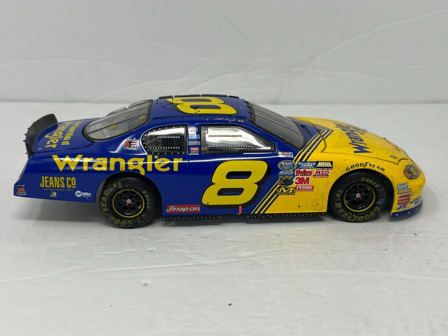 Action Nascar #8 Martin Truex Jr Wrangler Monte Carlo Raced Version 1:24 Diecast